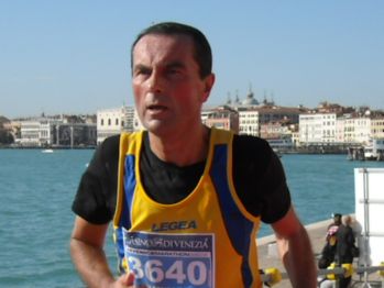 Alfonso Guida alla Maratona di Venezia