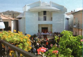 La "nuova" Chiesa di San Lorenzo nel centro di Caposele