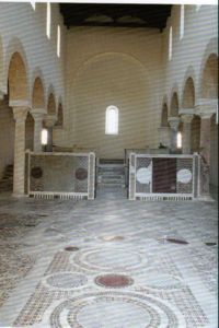 Sant'Agata dei Goti: il pavimento della Chiesa di San Menna