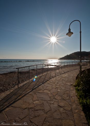Il lungomare di Pioppi