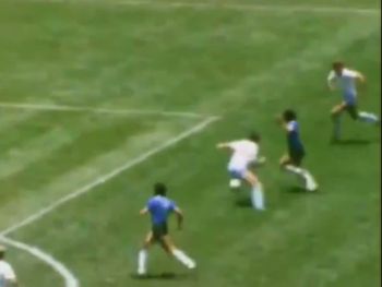 Maradona supera Fenwick